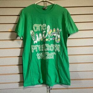 Gildan St Patrick's Day Teacher T-Shirt Lucky Preschool Green Medium‎